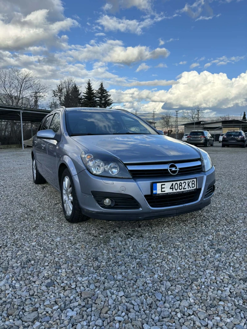 Opel Astra 1.6 Twinport, снимка 2 - Автомобили и джипове - 53488967