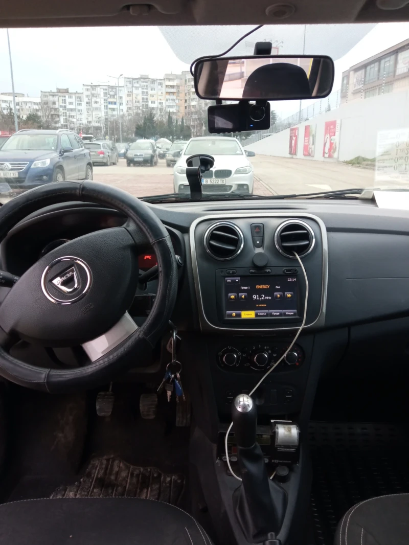 Dacia Logan, снимка 5 - Автомобили и джипове - 53598051