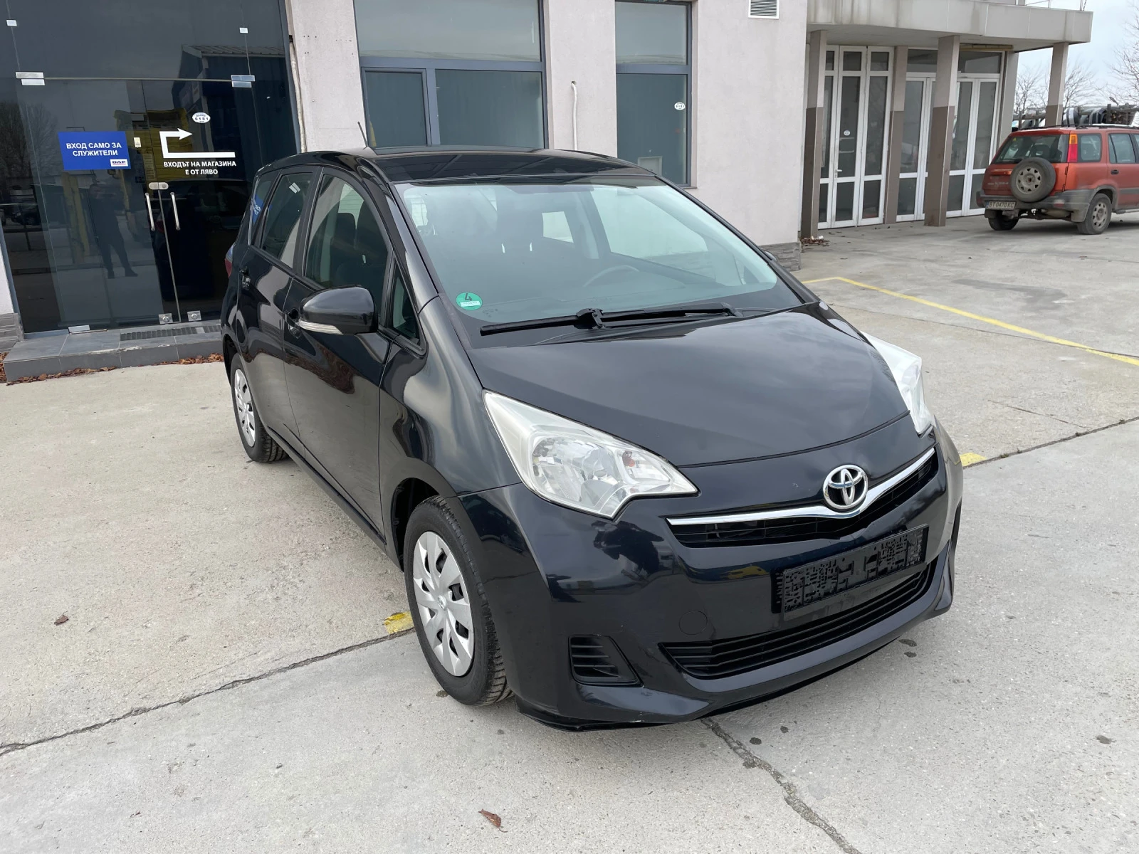 Toyota Verso S 1.3VVTI-EURO5-CAMERA-NAVI - изображение 3