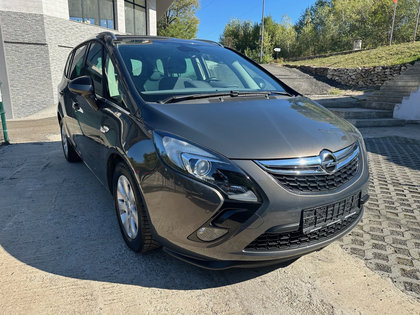 Opel Zafira 1.6CDTI Cosmo.7 места. - изображение 2