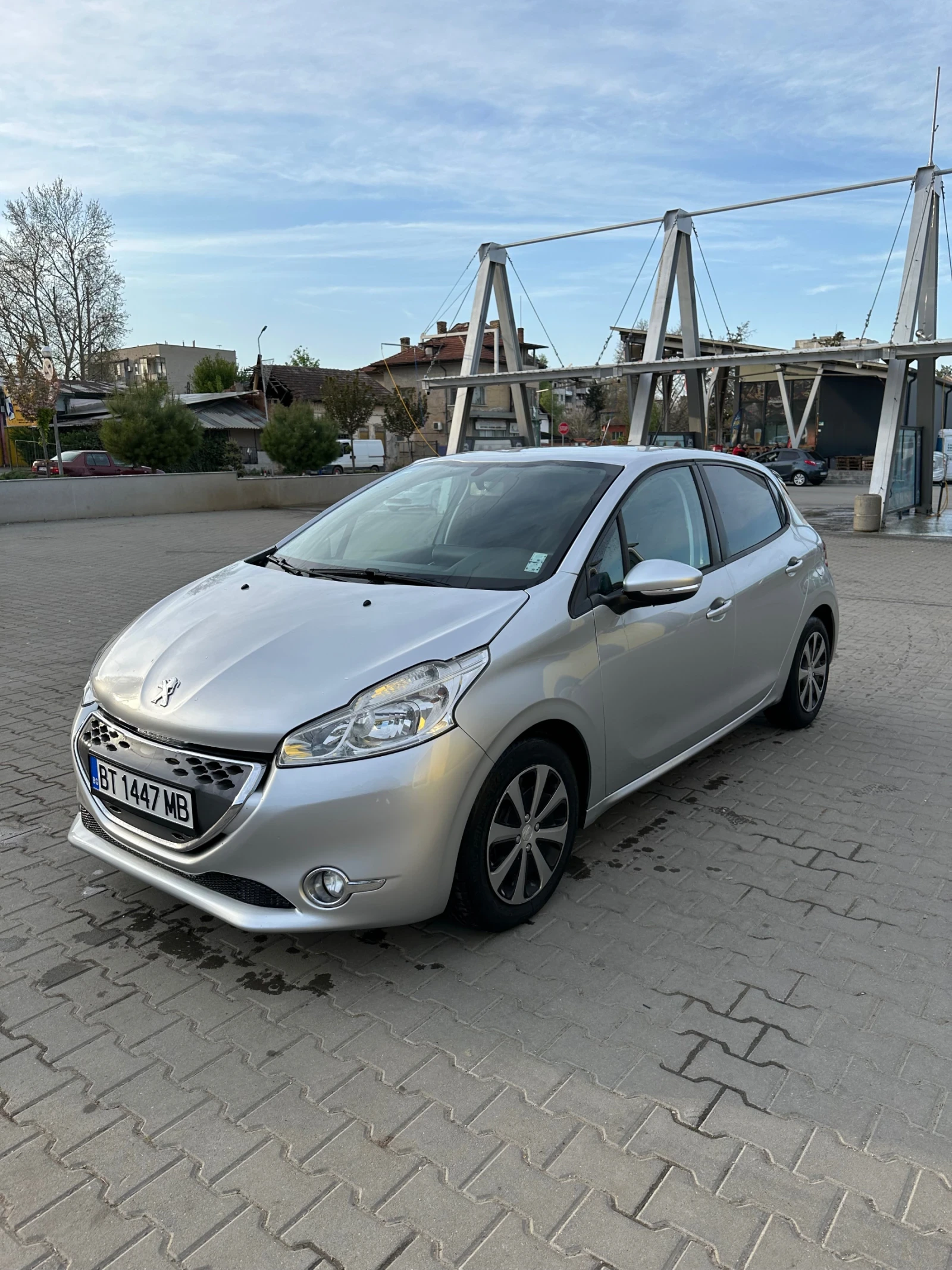 Peugeot 208  - изображение 3