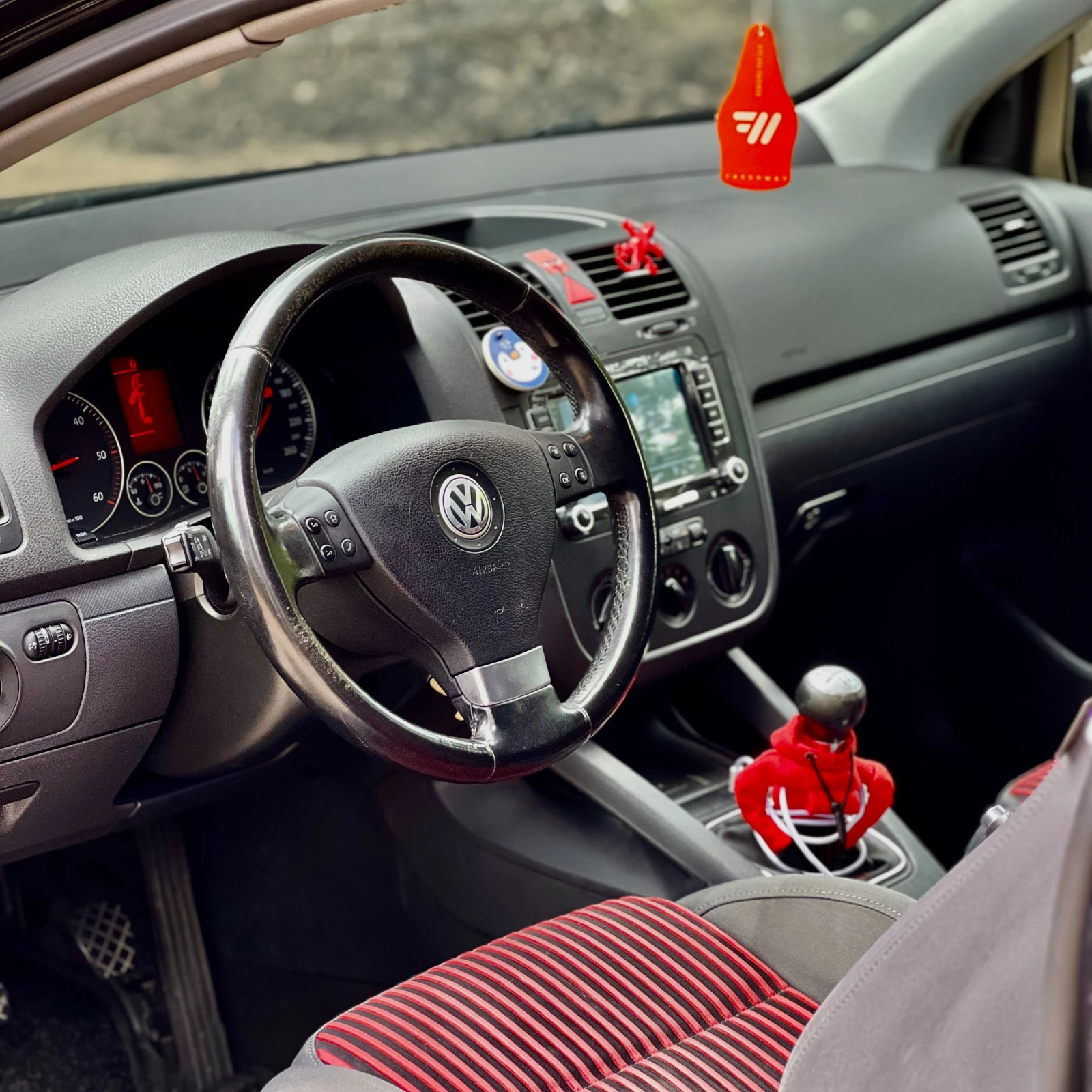 VW Golf 1.9TDI PD - изображение 4