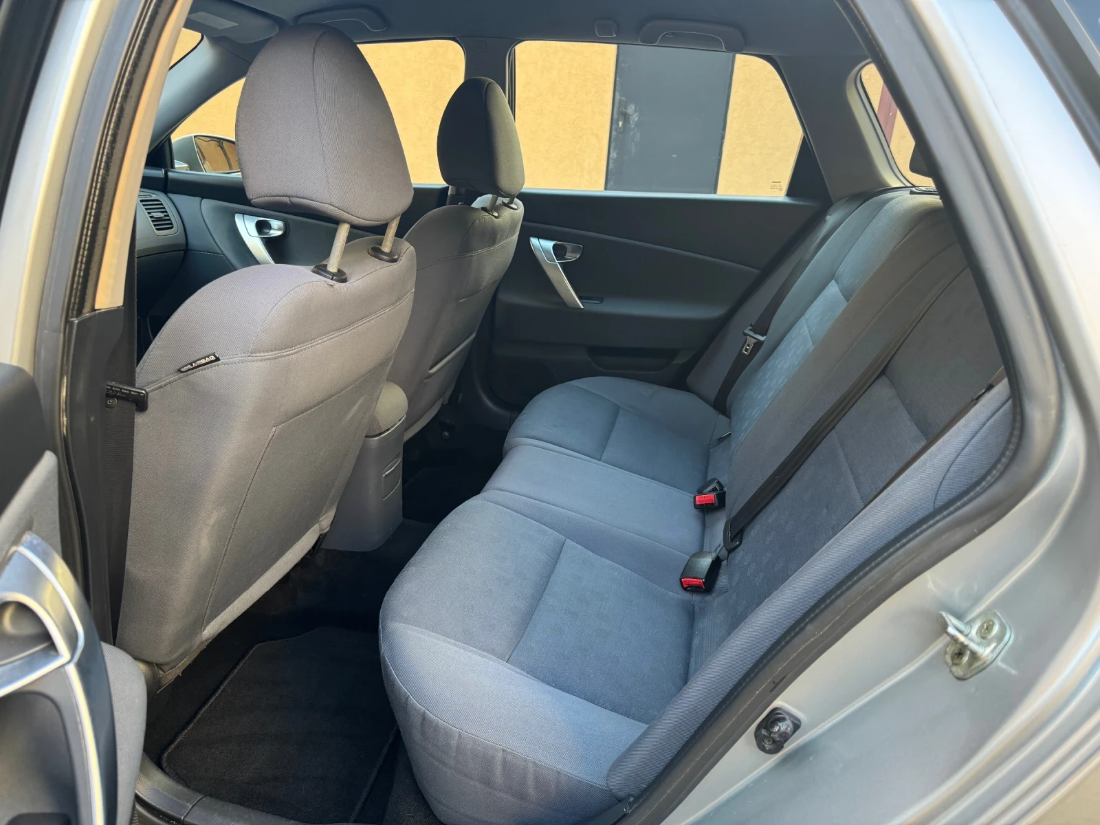 Nissan Primera 1.8 - изображение 8
