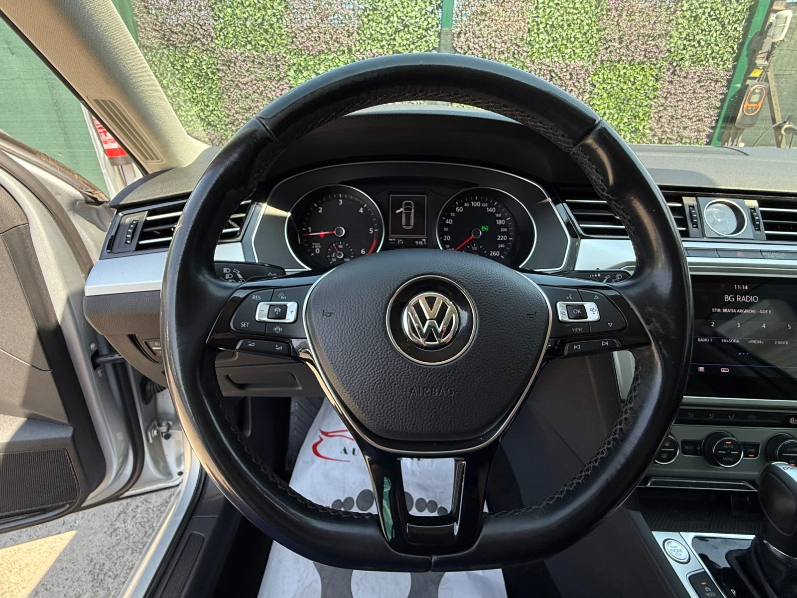 VW Passat LED/NAVI/CARPLAY/СОБСТВЕН ЛИЗИНГ - изображение 10