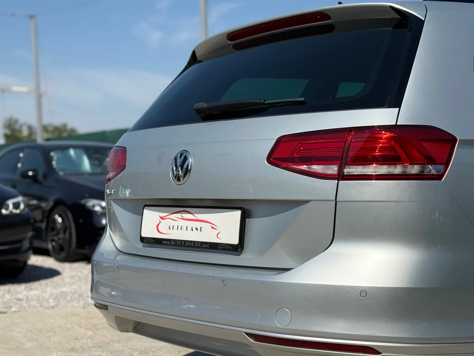 VW Passat LED/NAVI/CARPLAY/СОБСТВЕН ЛИЗИНГ - изображение 8