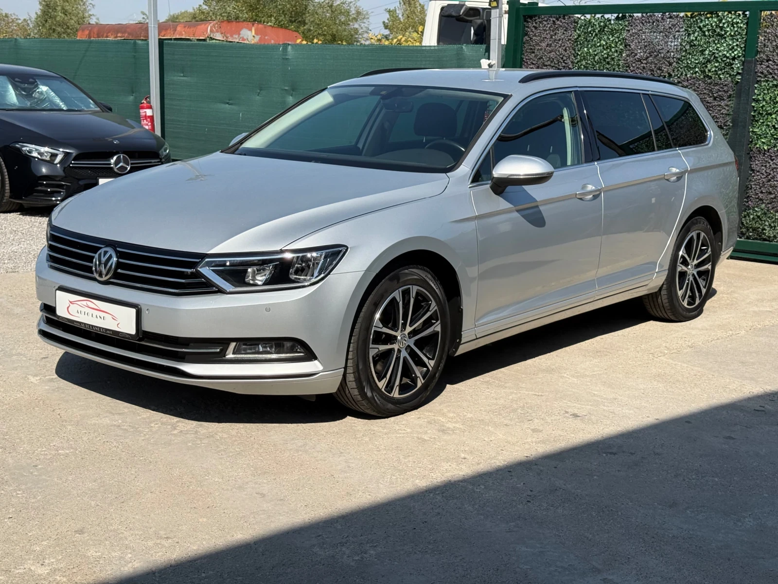 VW Passat LED/NAVI/CARPLAY/СОБСТВЕН ЛИЗИНГ - изображение 3