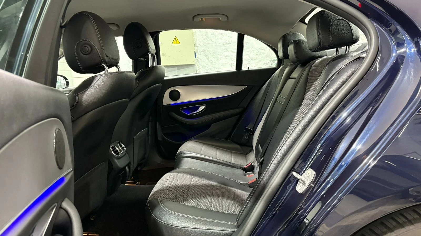 Mercedes-Benz E 220 Head up/Keyless go/Digital/Amg | Mobile.bg � ����������� 9