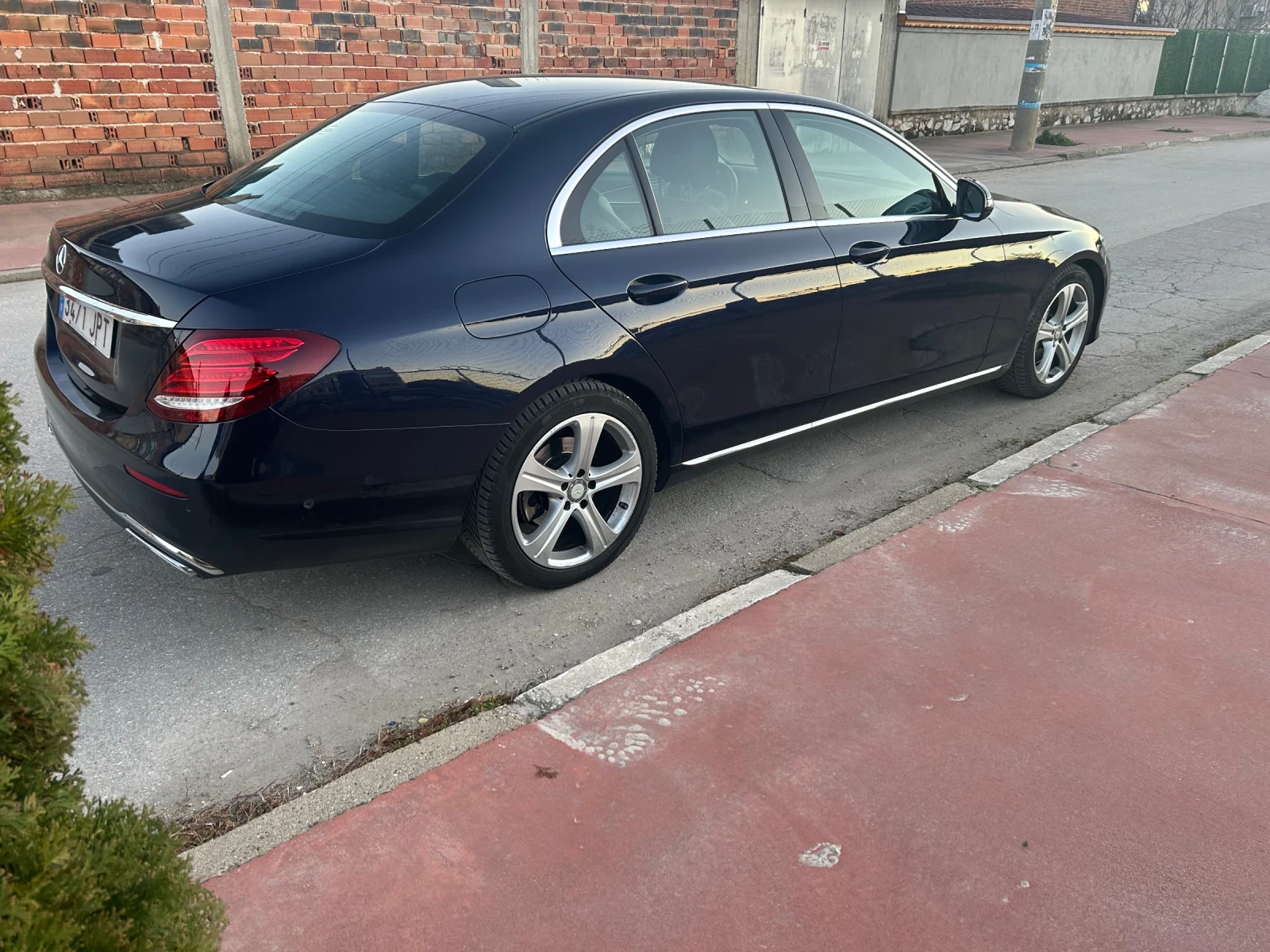 Mercedes-Benz E 220 Head up/Keyless go/Digital/������/������ | Mobile.bg � ����������� 6