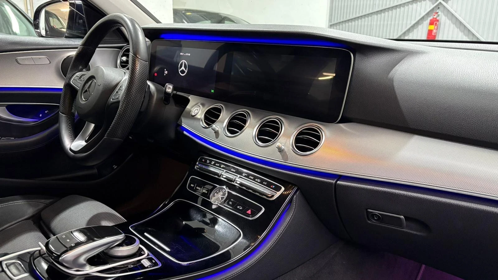 Mercedes-Benz E 220 Head up/Keyless go/Digital/Бартер/Лизинг - изображение 10