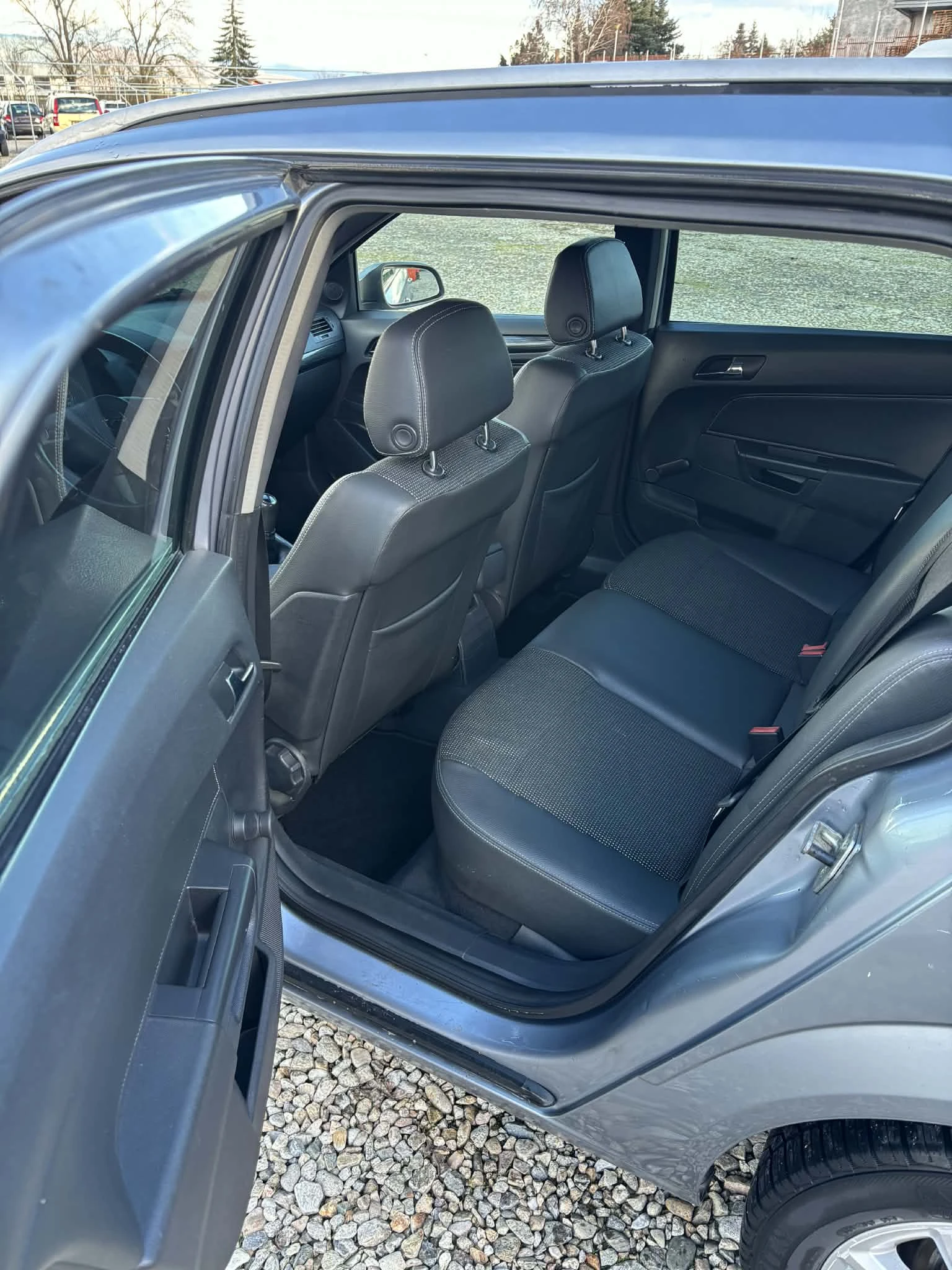 Opel Astra 1.6 Twinport - изображение 9