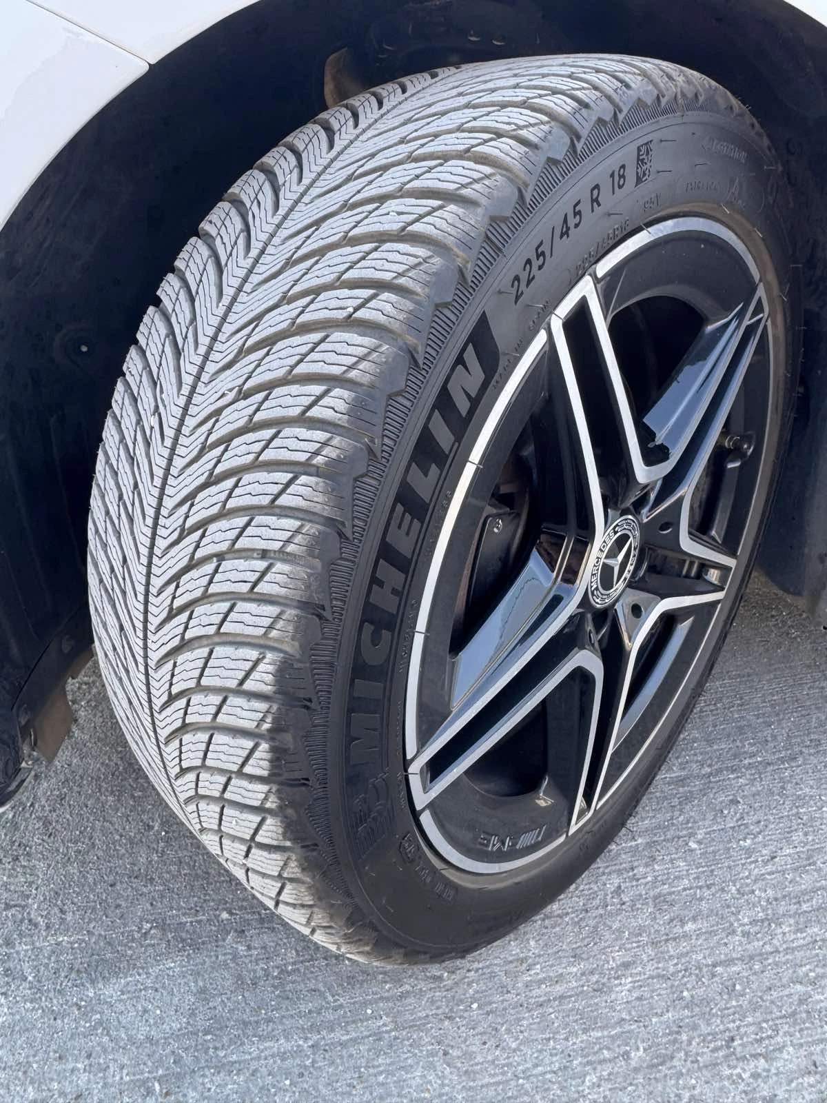 Mercedes-Benz CLA 180  AMG Line пакет -2.0, снимка 11 - Автомобили и джипове - 53904805