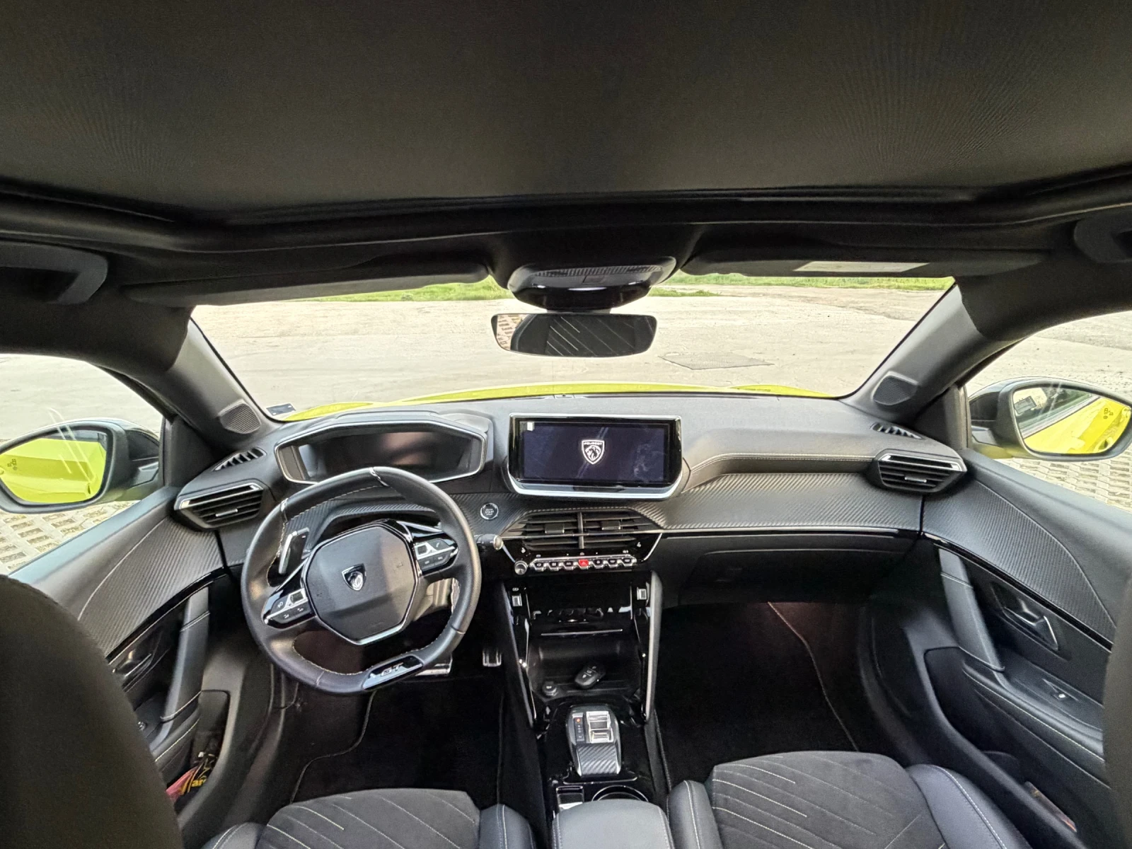 Peugeot 208 208GT ЕХСLUSIVE, снимка 17 - Автомобили и джипове - 54045232