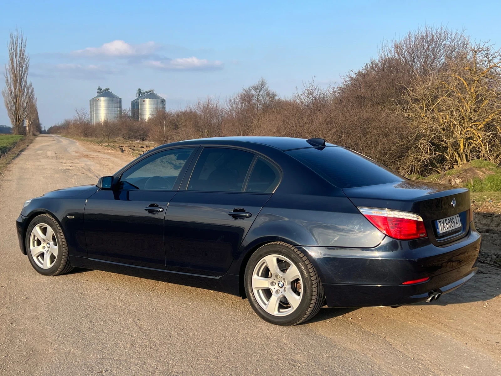 BMW 525 LCI, снимка 4 - Автомобили и джипове - 54064576