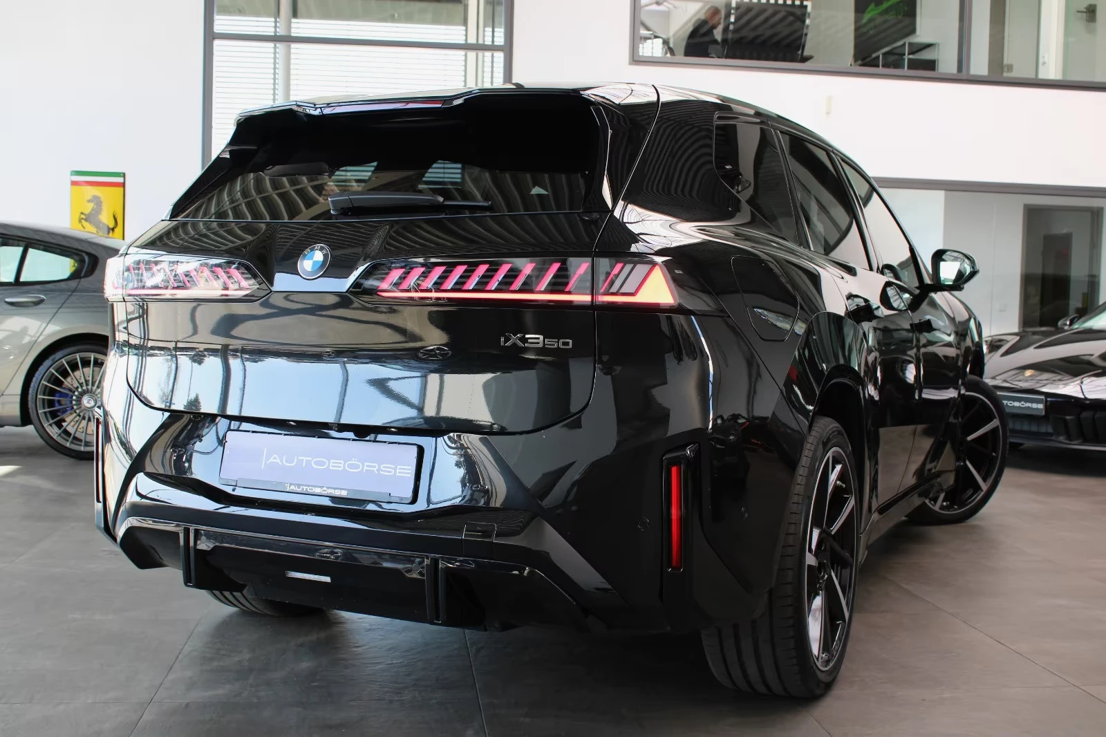 BMW iX3 iX3 50, снимка 5 - Автомобили и джипове - 54093669