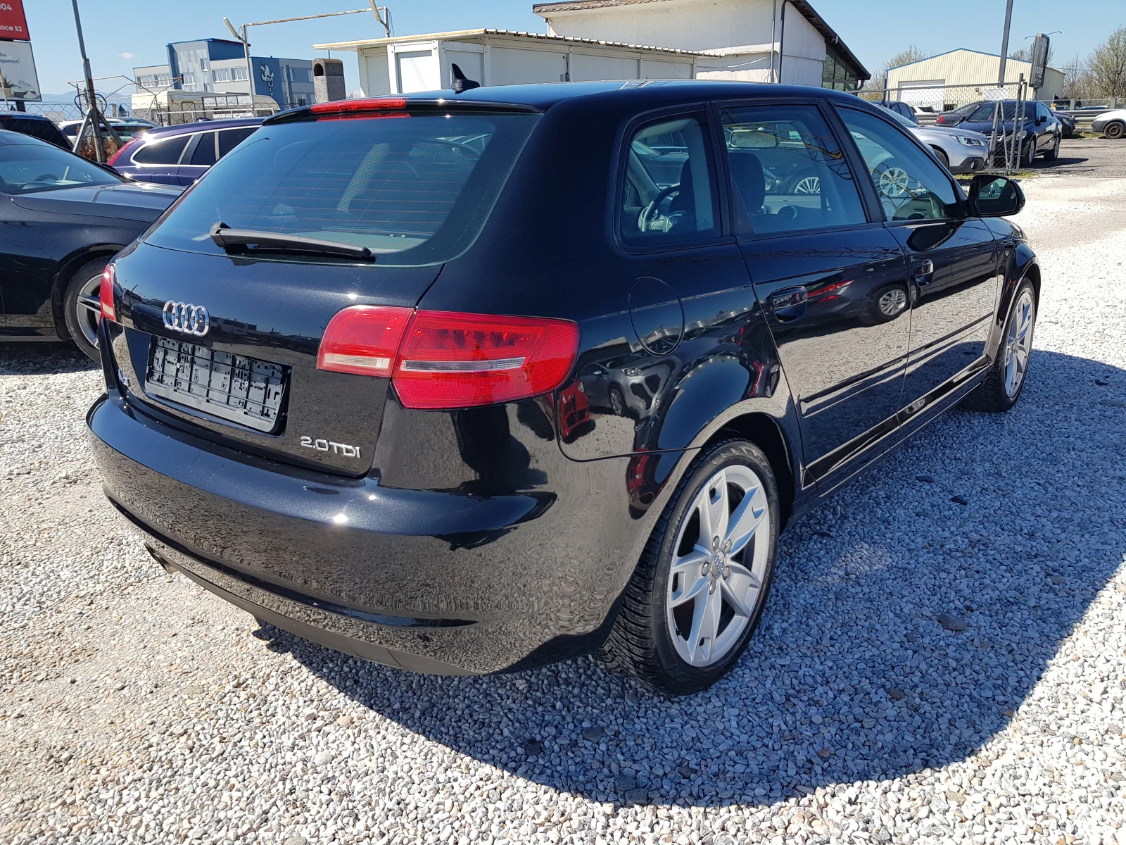 Audi A3 2.0 TDI - 140 к.с. АВТОМАТИК , снимка 4 - Автомобили и джипове - 54111029