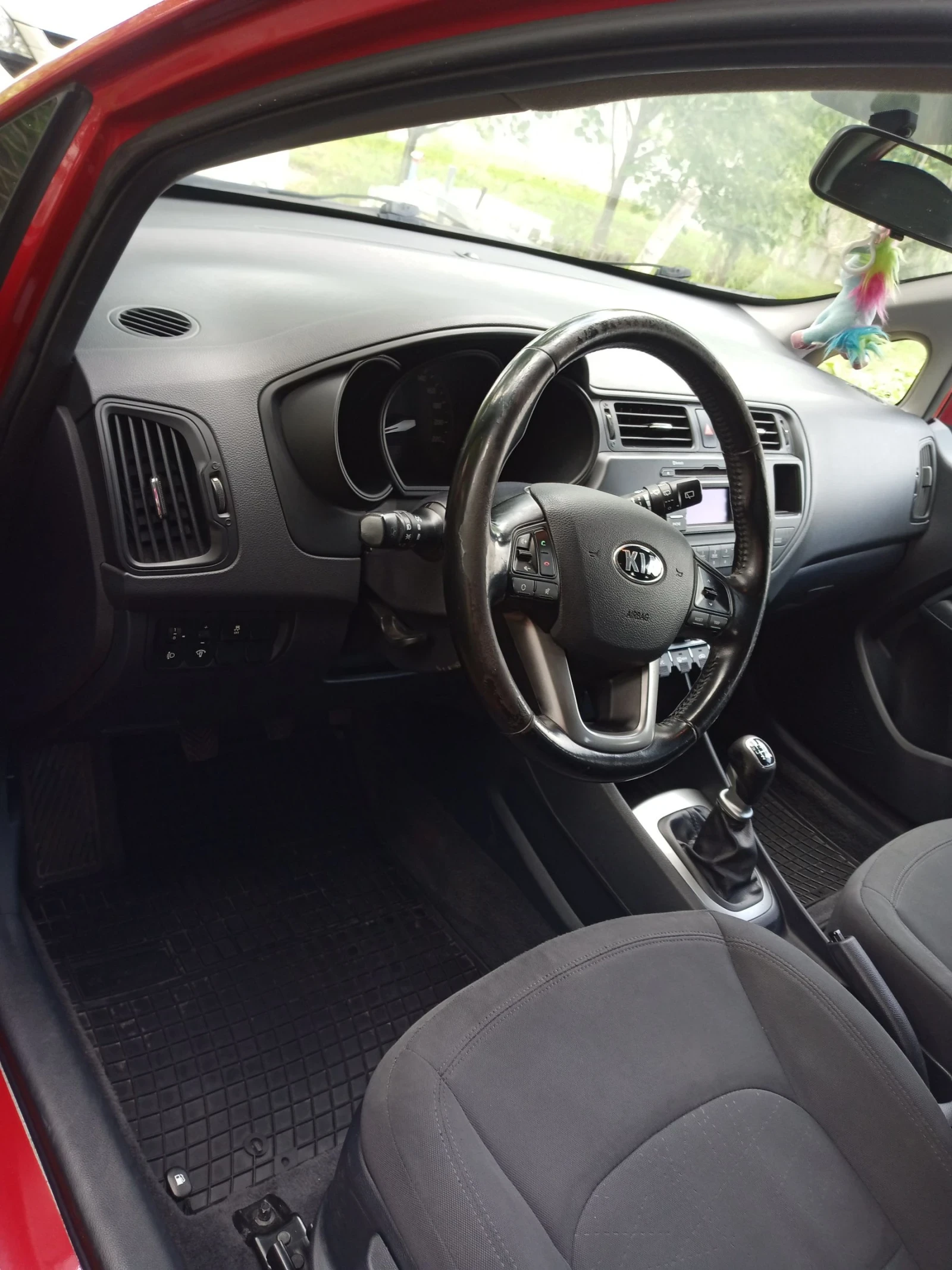Kia Rio 1.4crdi, снимка 10 - Автомобили и джипове - 54151754
