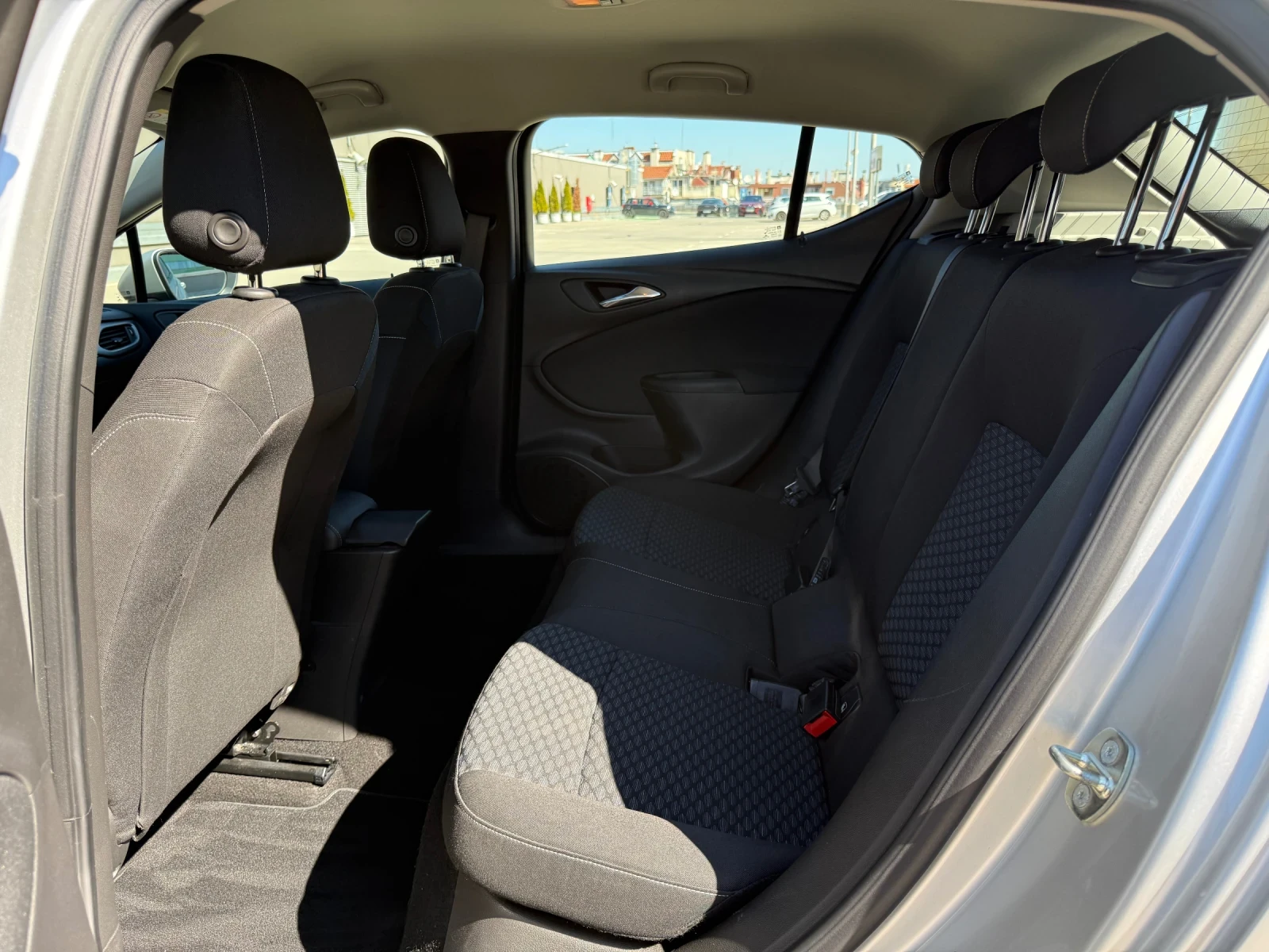 Opel Astra K, снимка 8 - Автомобили и джипове - 54245655