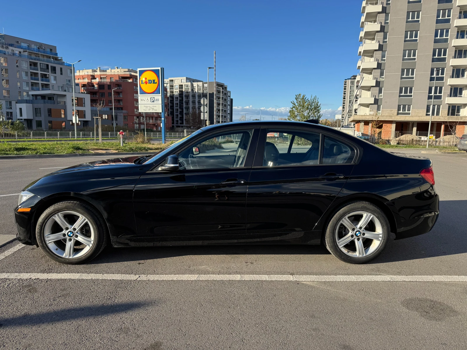 BMW 320, снимка 3 - Автомобили и джипове - 54260534