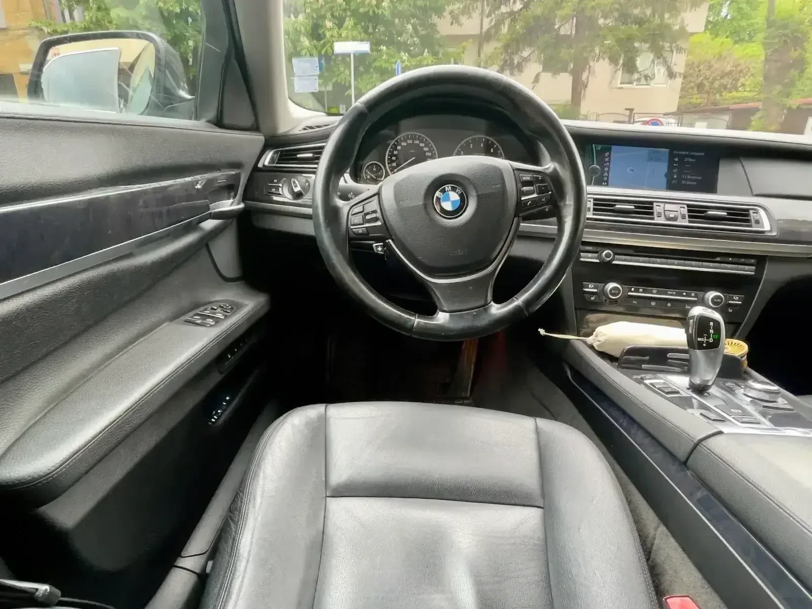 BMW 740 f01, снимка 3 - Автомобили и джипове - 54583501