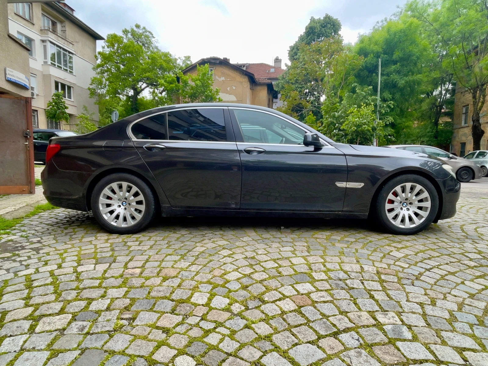 BMW 740 f01, снимка 2 - Автомобили и джипове - 54583501