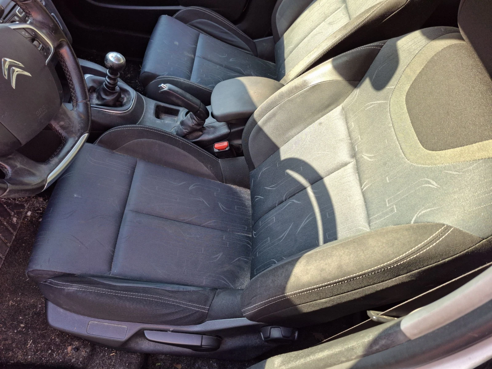 Citroen C4 1.6HDI, снимка 8 - Автомобили и джипове - 54652171