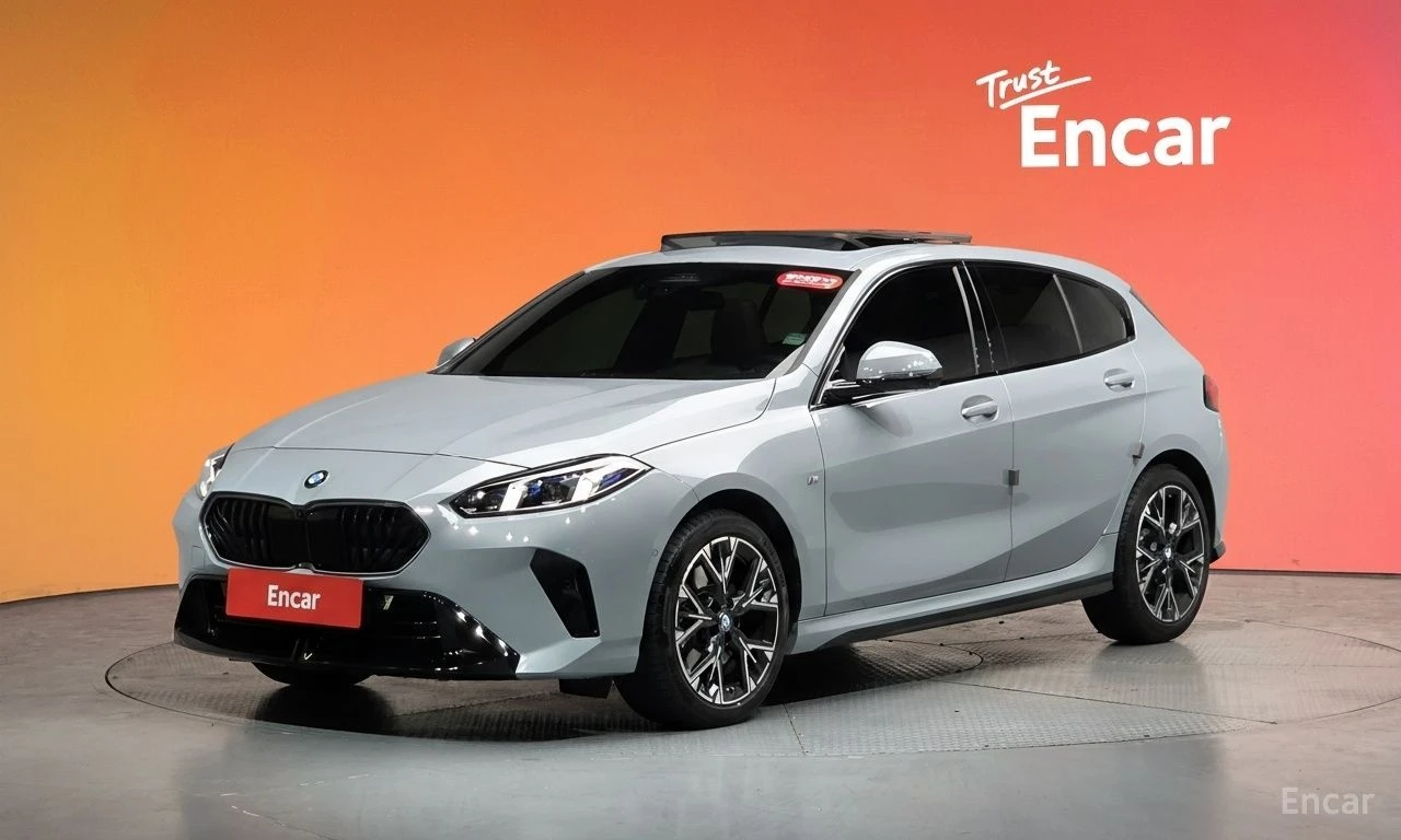 BMW 120 * M-SPORT* КОЖА* ПОДГРЕВ* ПАНОРАМА* HARMAN KARDON*