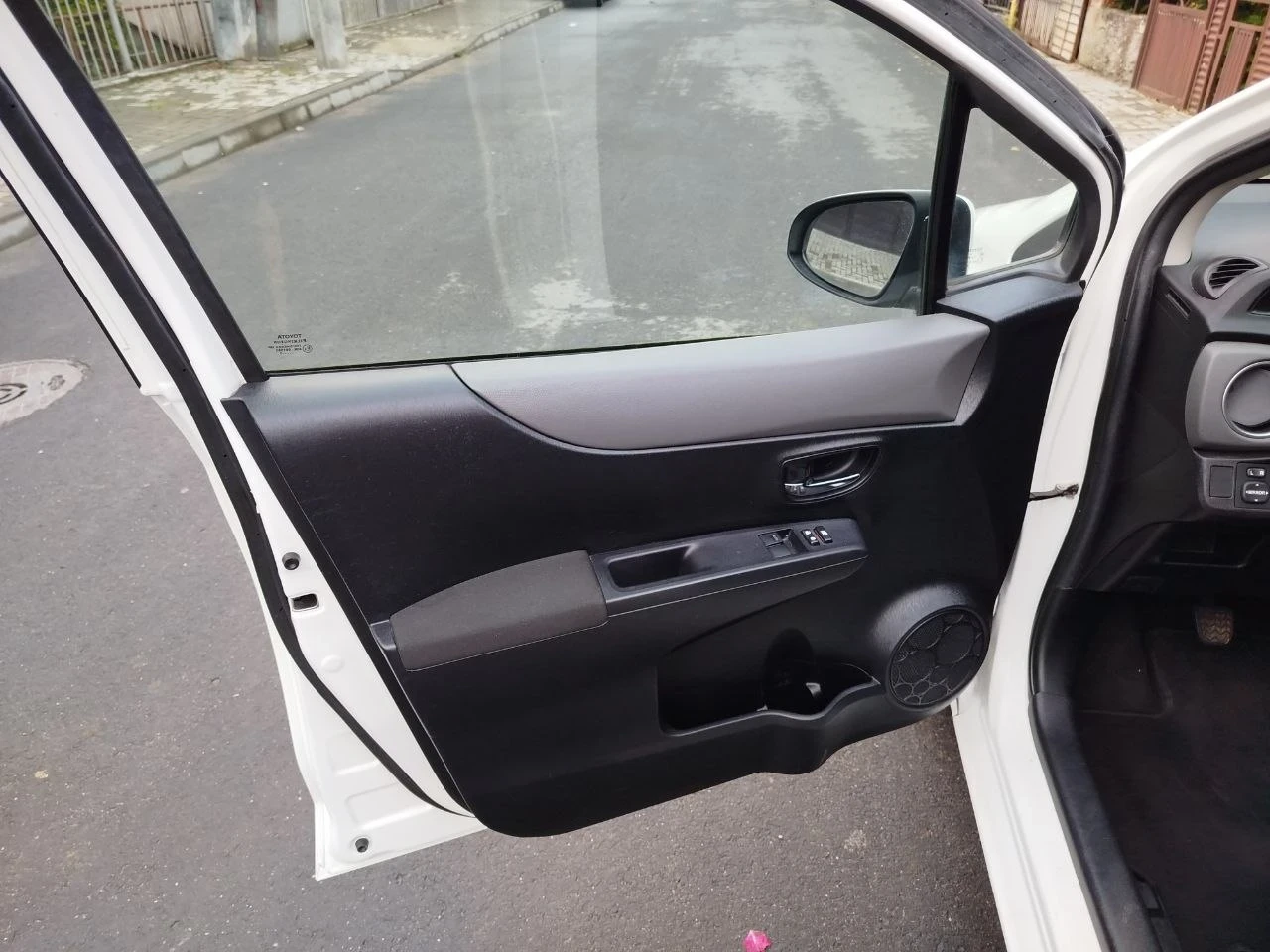 Toyota Yaris 1.4 D4D | Mobile.bg � ����������� 9