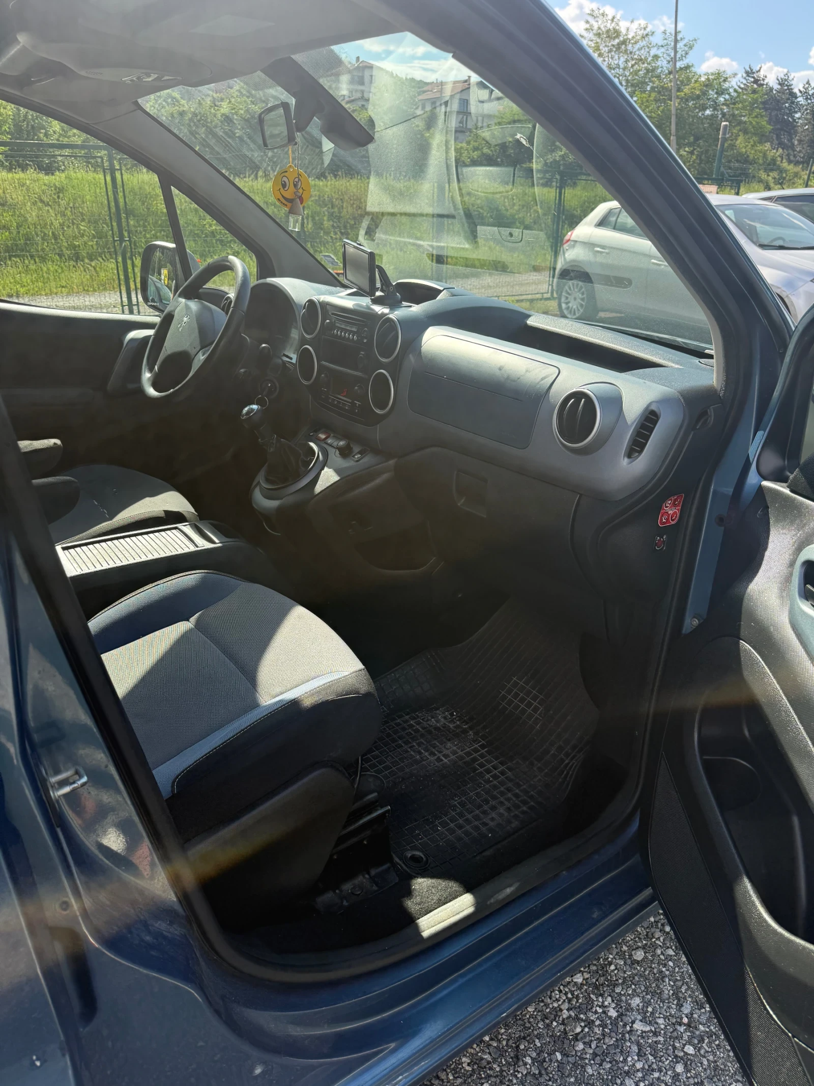 Peugeot Partner 1.6 90 коня Tepee, снимка 7 - Автомобили и джипове - 54804108