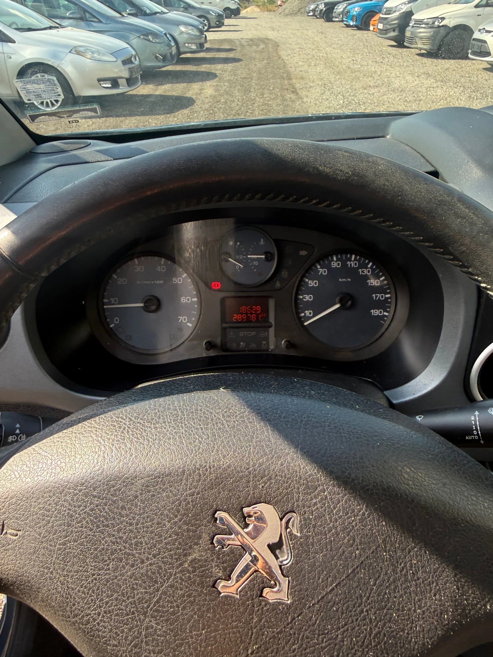 Peugeot Partner 1.6 90 коня Tepee, снимка 13 - Автомобили и джипове - 54804108