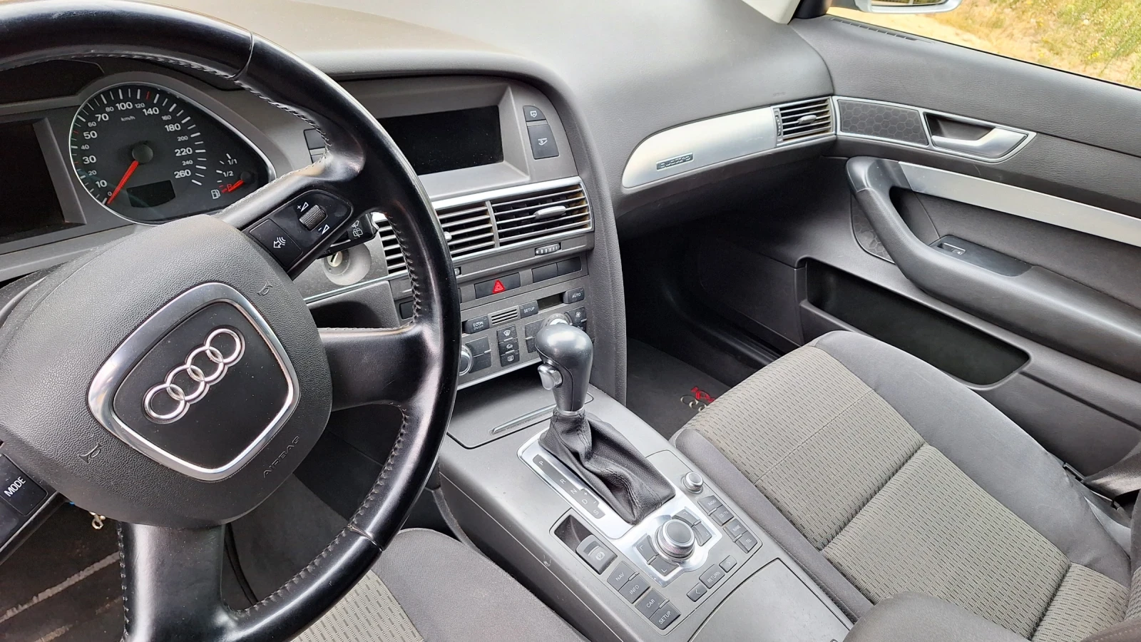 Audi A6 TDI Quattro Автоматик, снимка 9 - Автомобили и джипове - 55400383