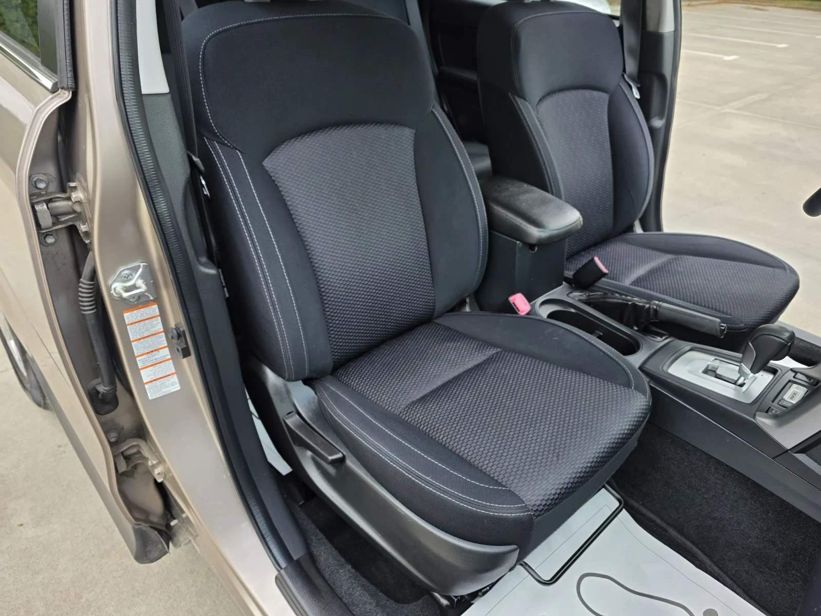 Subaru Forester 4X4 CH TOP, снимка 16 - Автомобили и джипове - 55474569