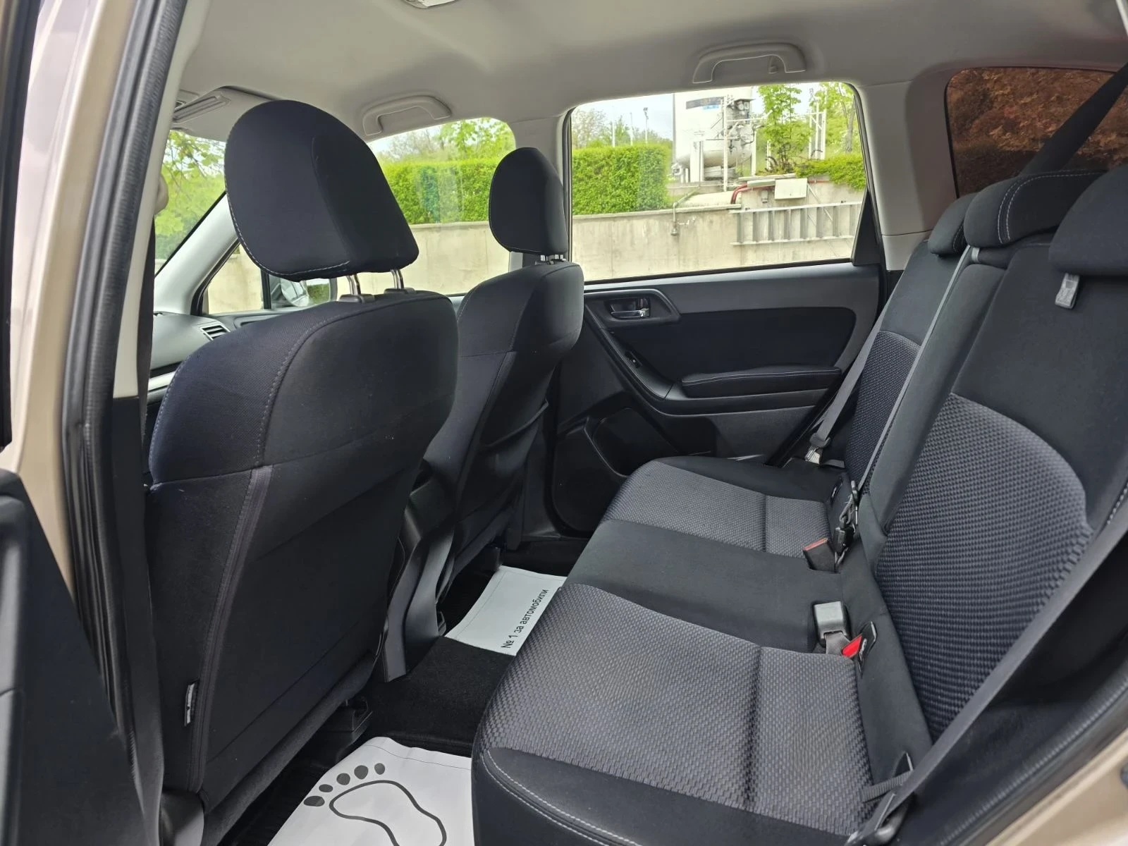 Subaru Forester 4X4 CH TOP, снимка 14 - Автомобили и джипове - 55474569
