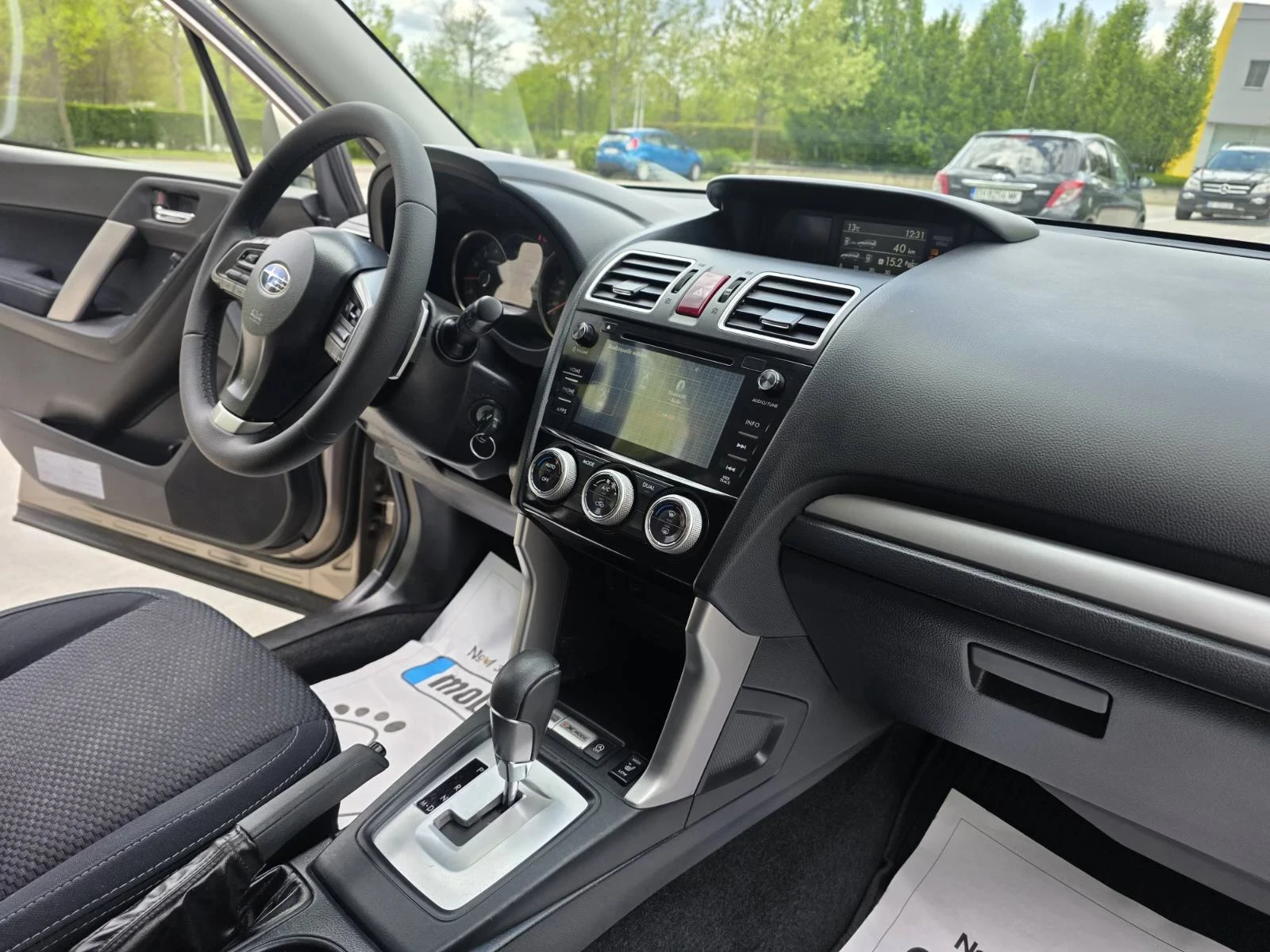 Subaru Forester 4X4 CH TOP, снимка 13 - Автомобили и джипове - 55474569