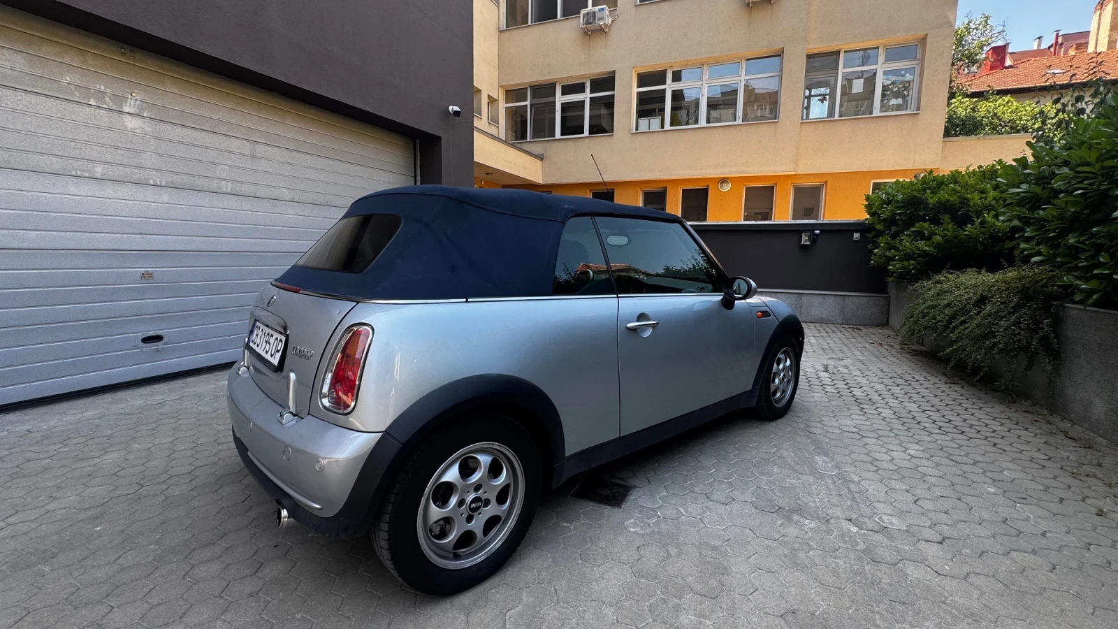 Mini Cooper cabrio, снимка 8 - Автомобили и джипове - 55641413