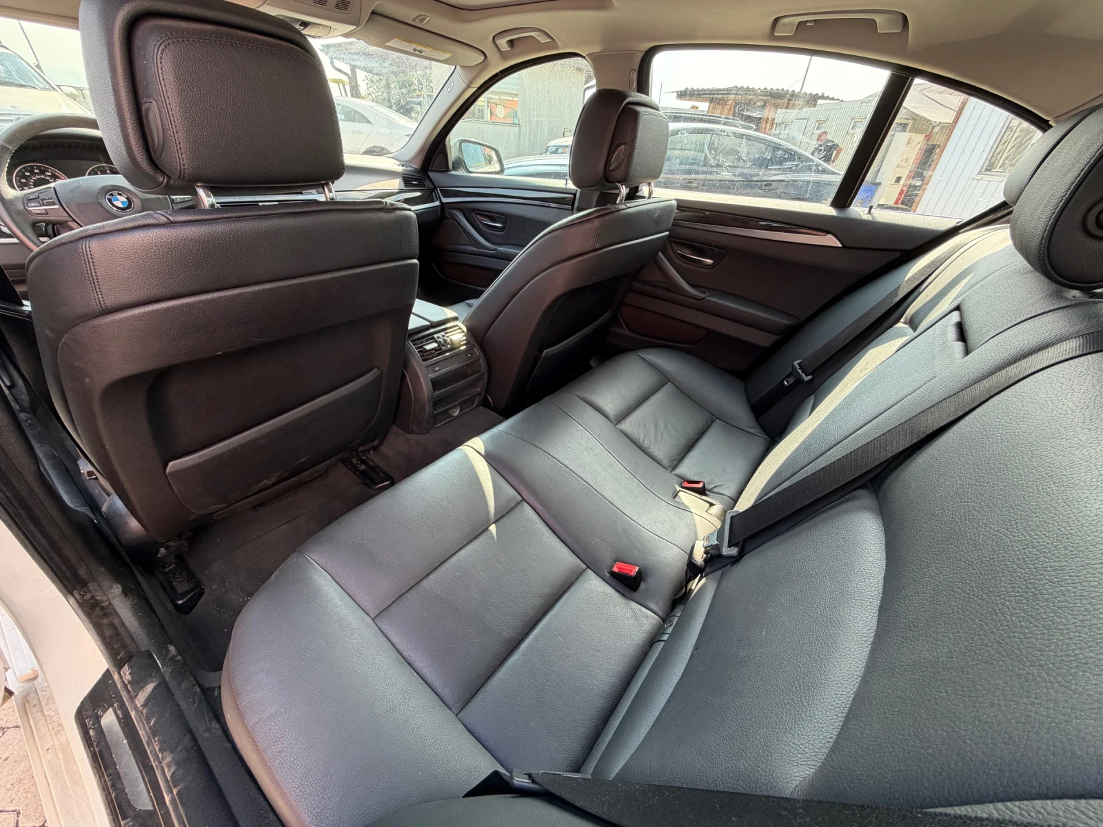 BMW 535 i, HiFi, Keyless, подгреви, снимка 12 - Автомобили и джипове - 55830034