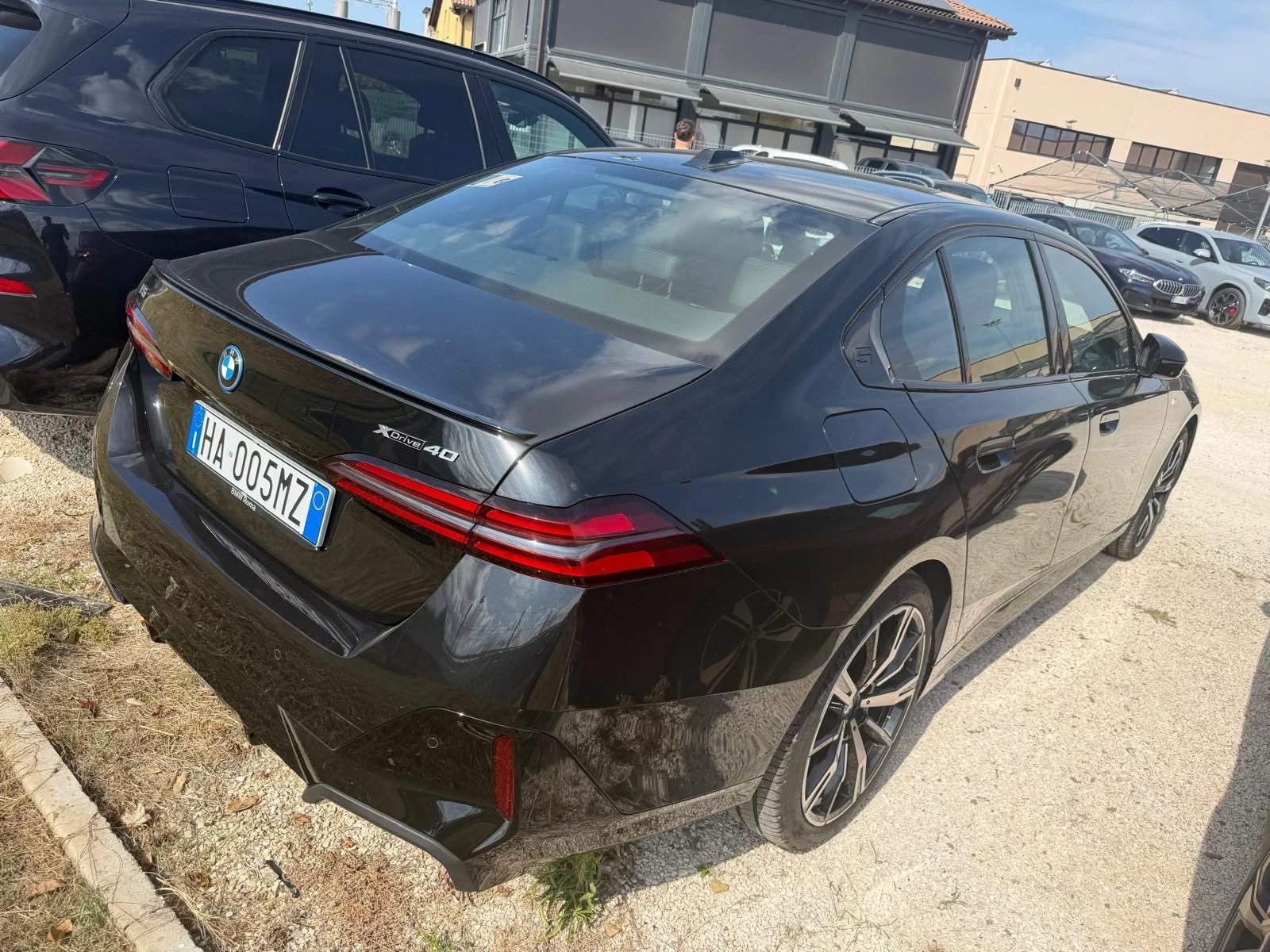 BMW i5 xDrive40, снимка 7 - Автомобили и джипове - 56185001