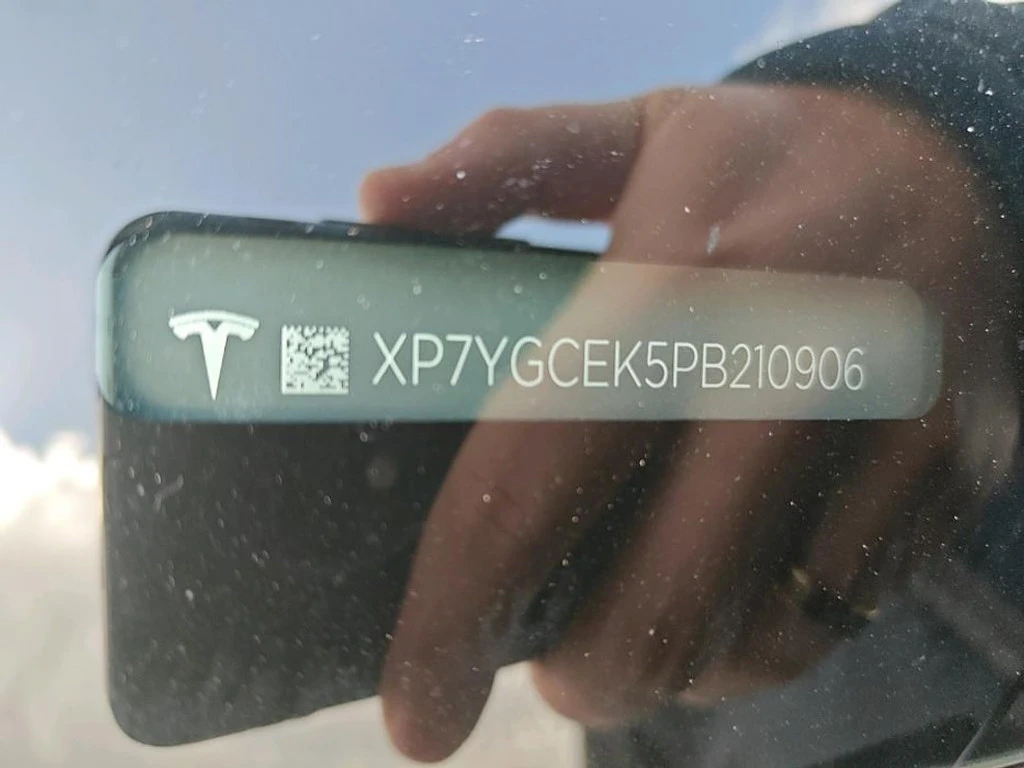 Tesla Model Y Long Range Dual Motor Leather LED Navi 93.6% SoH | Mobile.bg � ����������� 12