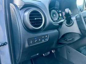 Hyundai Kona Electric, снимка 12