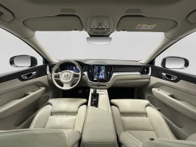 Volvo XC60 Plug In Hybrid* Т6* AWD* Pano* Cam* Navi* , снимка 9