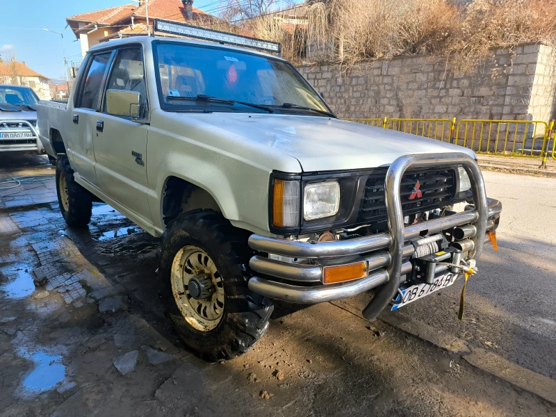 Mitsubishi L200, снимка 3 - Автомобили и джипове - 48919059