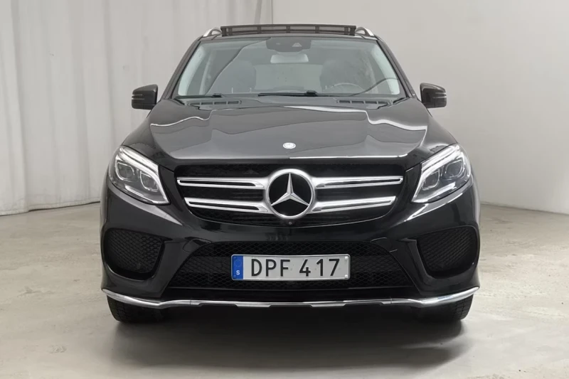 Mercedes-Benz GLE 350 d AMG 4MATIC, снимка 4 - Автомобили и джипове - 49450968