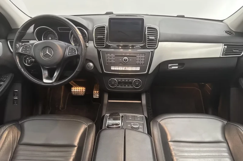 Mercedes-Benz GLE 350 d AMG 4MATIC, снимка 6 - Автомобили и джипове - 49450968