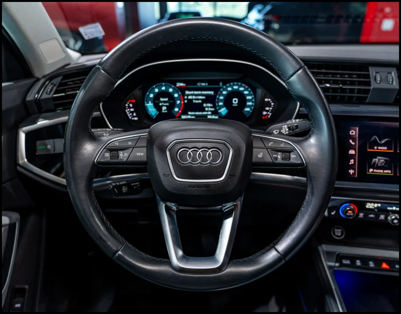 Audi Q3 Quattro* Progressiv, снимка 13 - Автомобили и джипове - 51331013