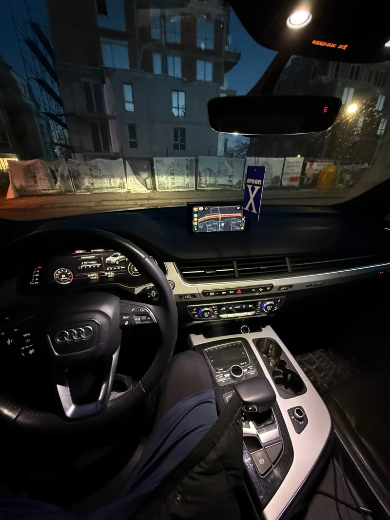 Audi Q7  Колата се намира в София.Коментар само на място, снимка 9 - Автомобили и джипове - 52969853