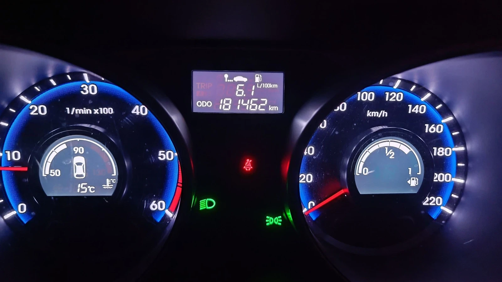 Hyundai IX35 2.0 CRDI | Mobile.bg   12