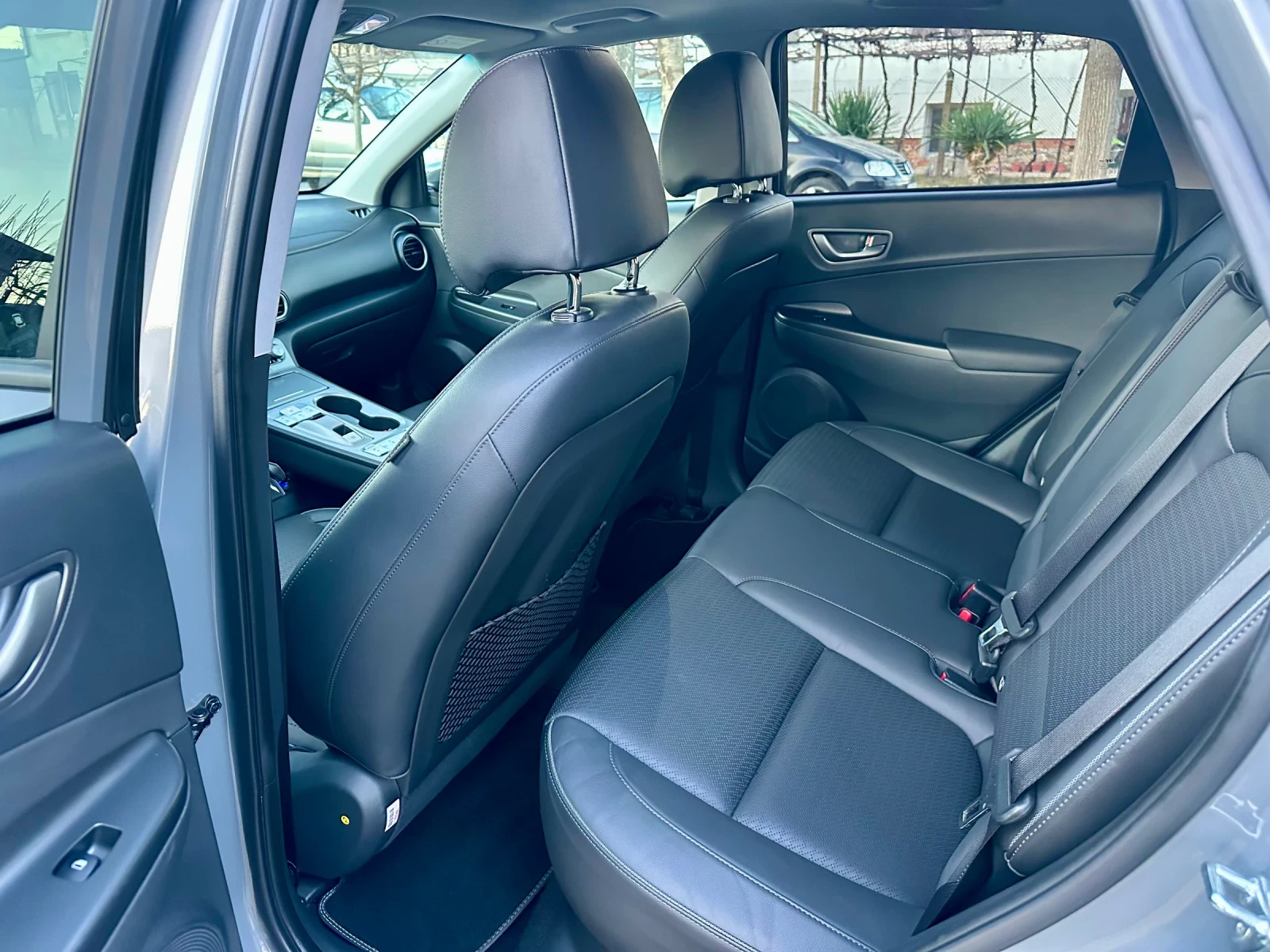 Hyundai Kona Electric - изображение 10