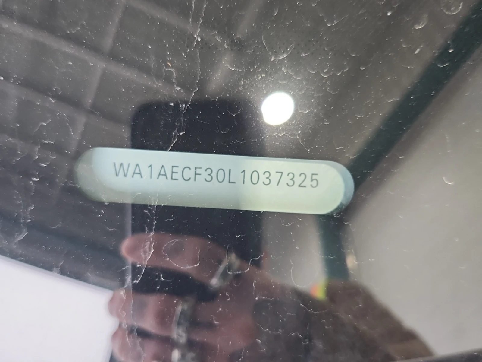 Audi Q3 KOMFORT * * CARFAX * * АВТО КРЕДИТ * * , снимка 13 - Автомобили и джипове - 53772658