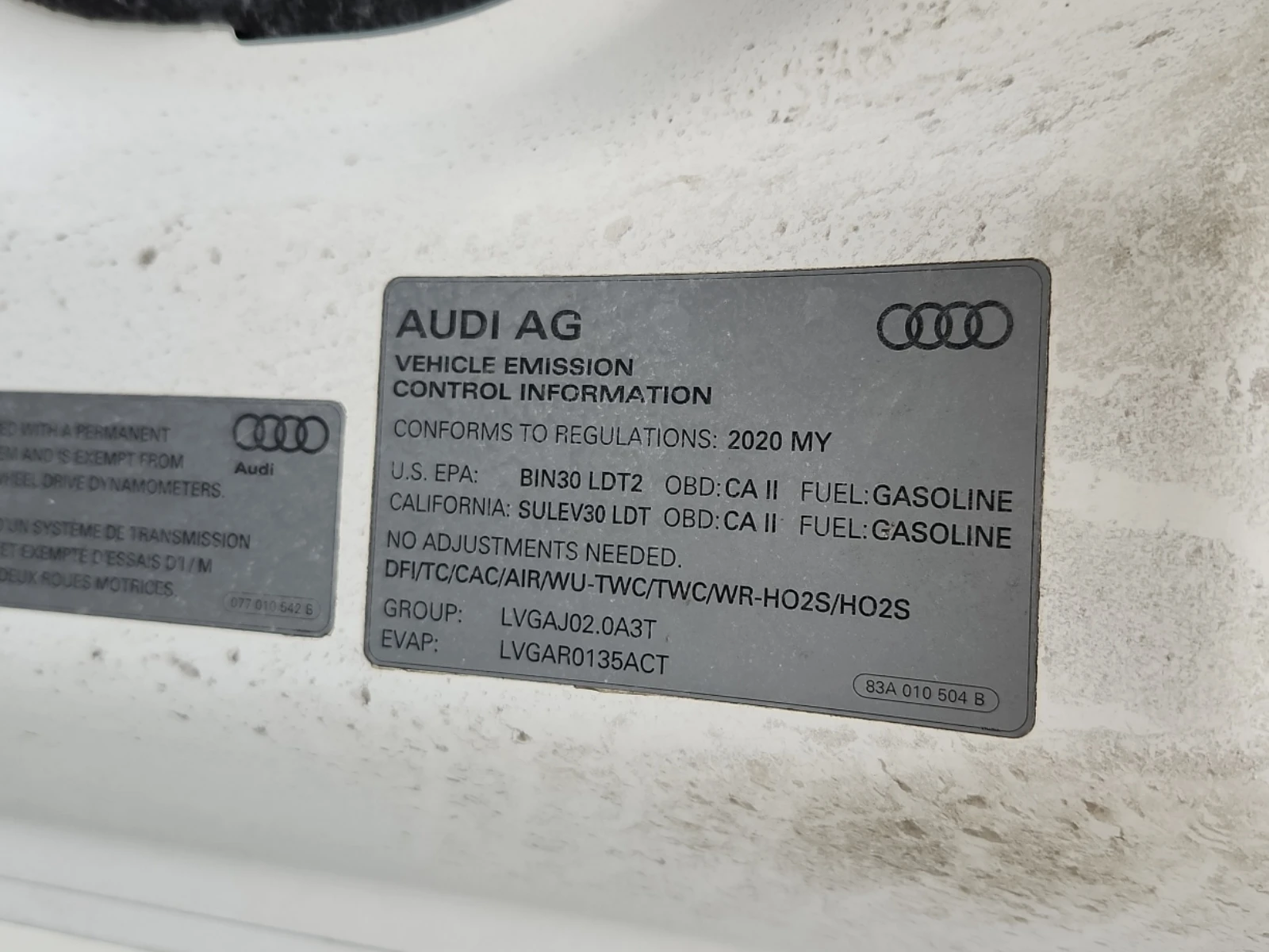 Audi Q3 KOMFORT * * CARFAX * * АВТО КРЕДИТ * * , снимка 14 - Автомобили и джипове - 53772658