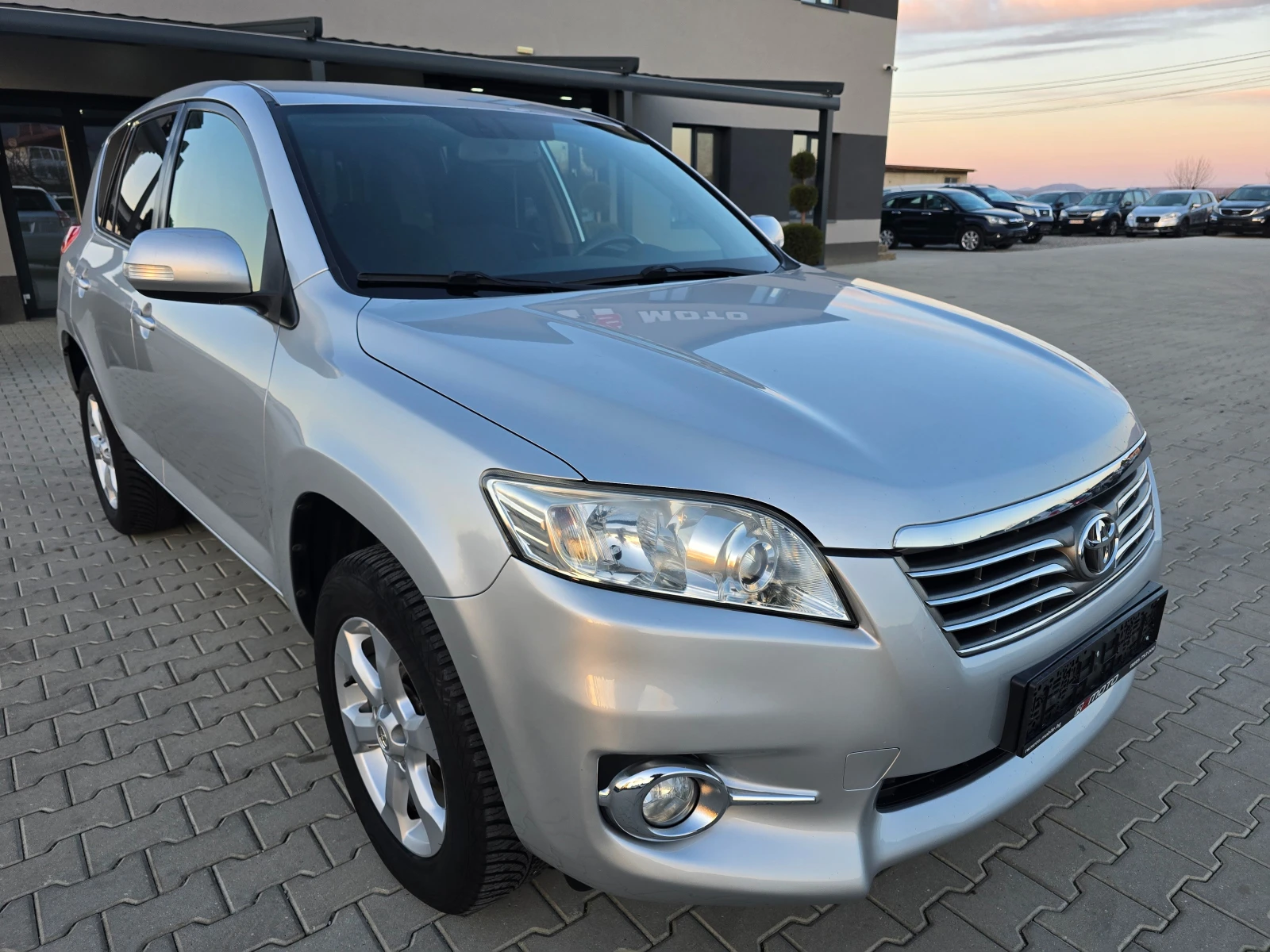 Toyota Rav4 2.2 D4D, 150к.с., 4х4, Face!, снимка 2 - Автомобили и джипове - 53797328