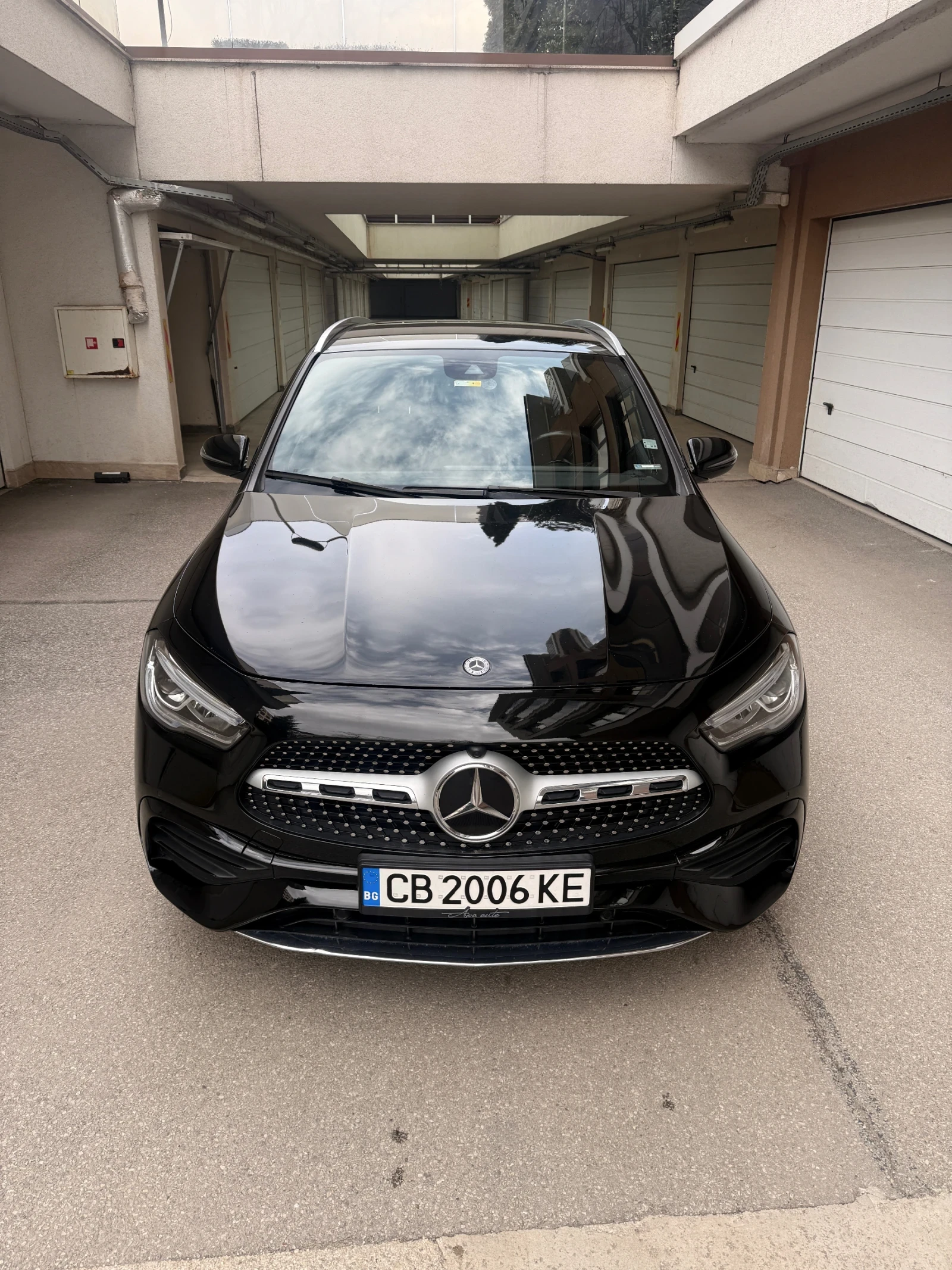 Mercedes-Benz GLA 220 AMG Line, Carbon, 4Matic, снимка 3 - Автомобили и джипове - 54044624